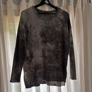 American Eagle Outfitters Black Tie-Dye Sweater